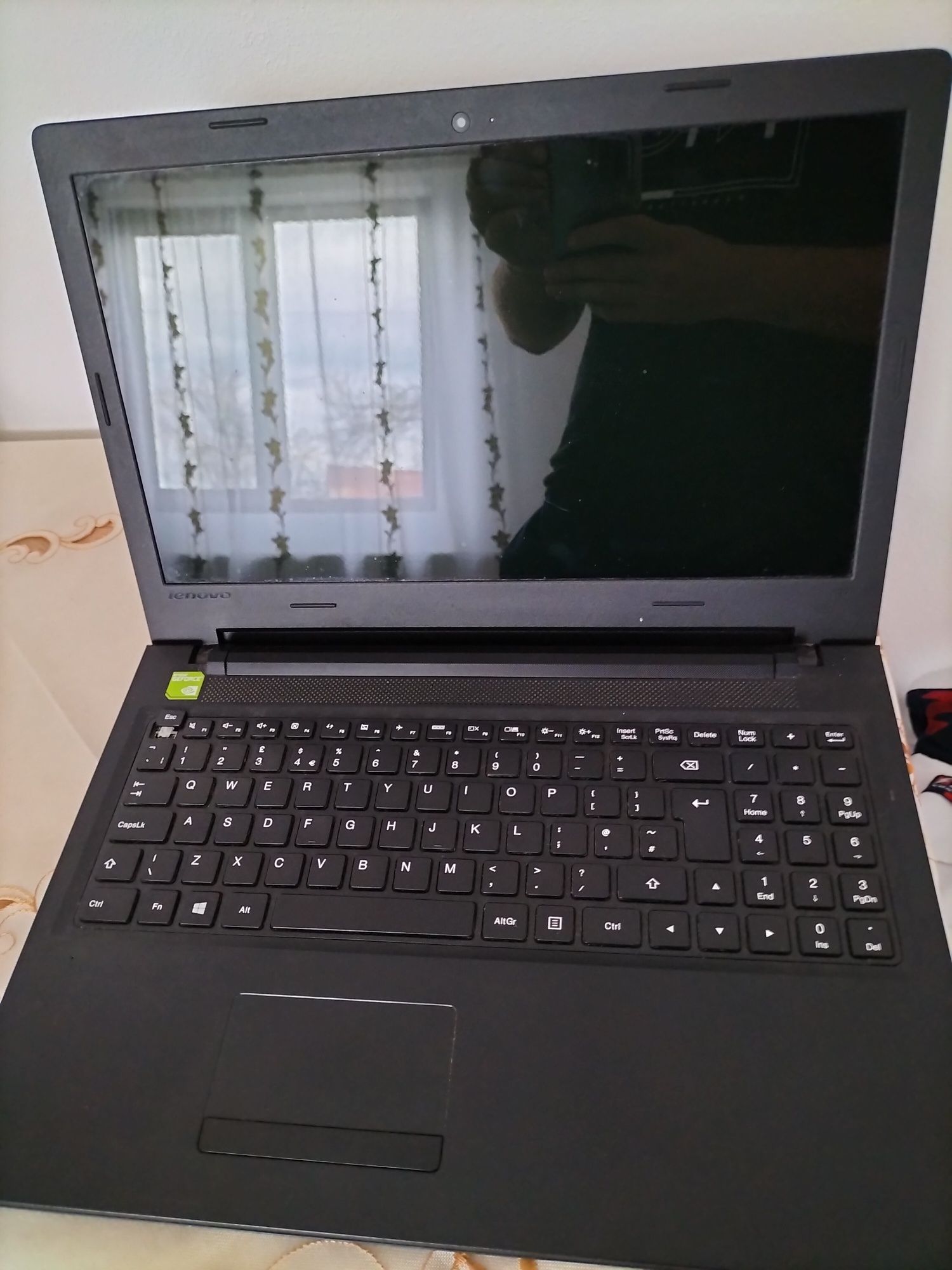 Laptop gaming Lenovo