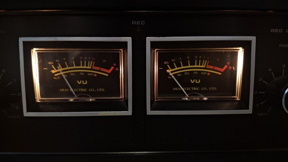 Magnetofon Akai GX 210 Autorevers Benzi magnetofon.