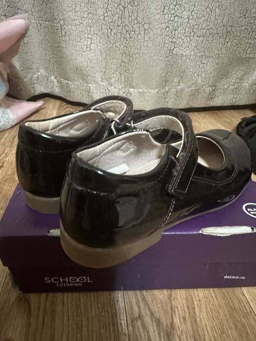 Размер 31 .Новые лакированный туфли 1500 тысячи