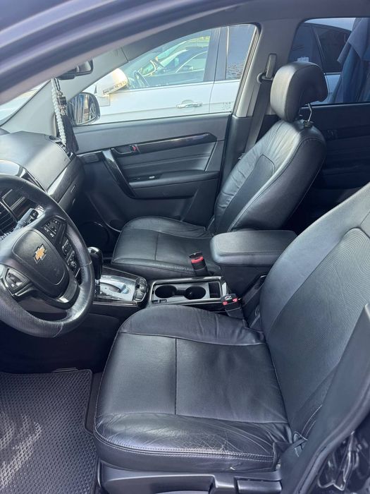 Chevrolet captiva 3+