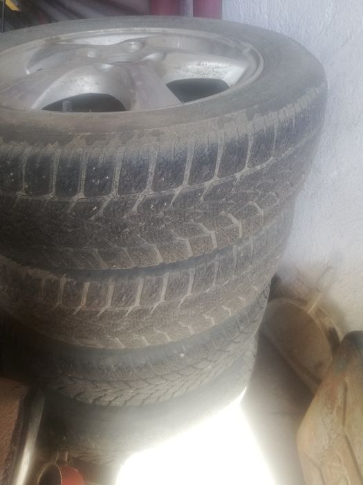 Set 4 genti cu cauciucuri