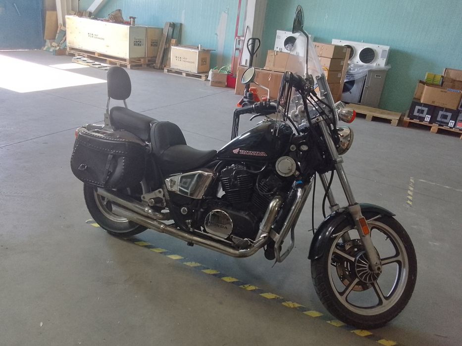 Vand Honda Shadow 700C cardan și 60 cp