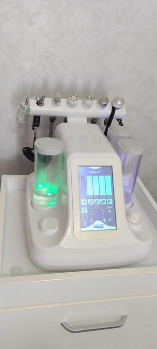 Combina cosmetica