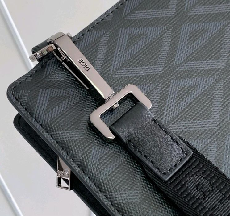 Кожена чанта DIOR