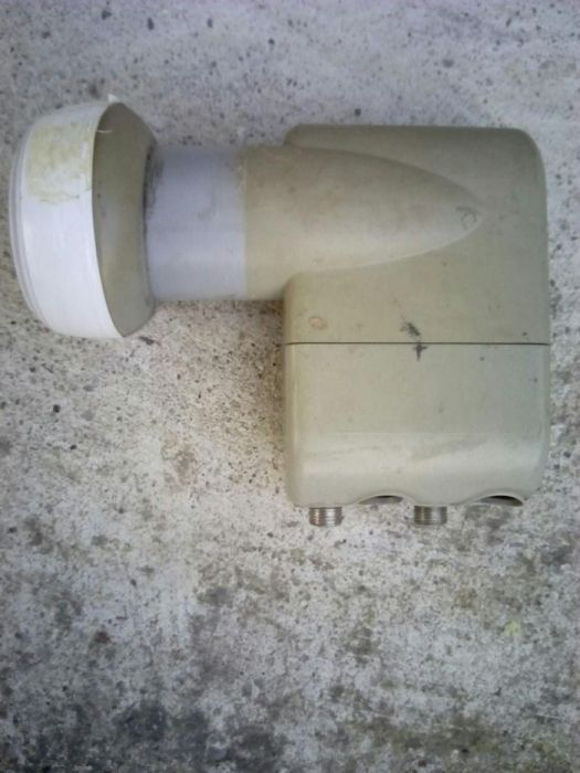 Lnb- eu cu 4 iesire,2 iesirii,1,monobloc