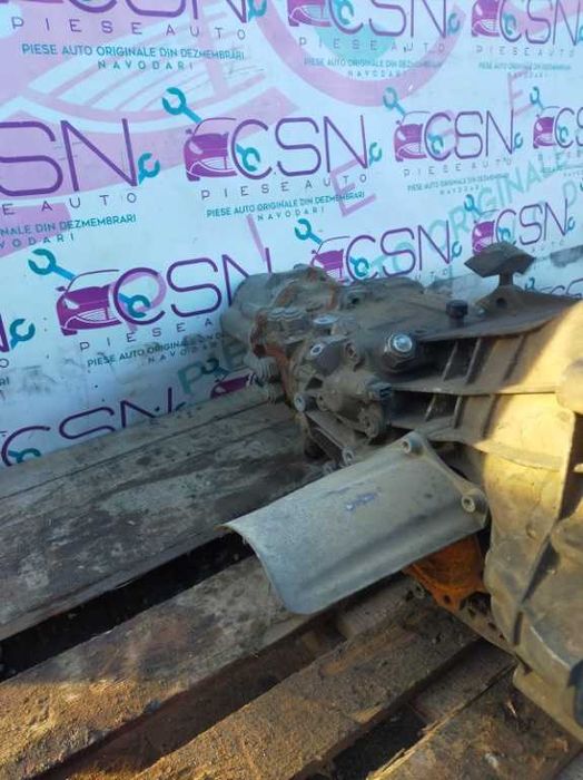 Cutie viteze Audi A4 B7 1.9 TDI 4X4 cod motor AEK cod OE: 01e3012110