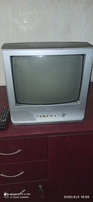 Продам телевизор