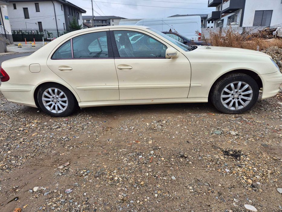 Urgent vand  Mercedes E200 CDI Facelift an 2007