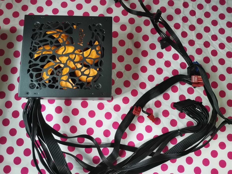 Sursa nJoy Synergy 500, 500W