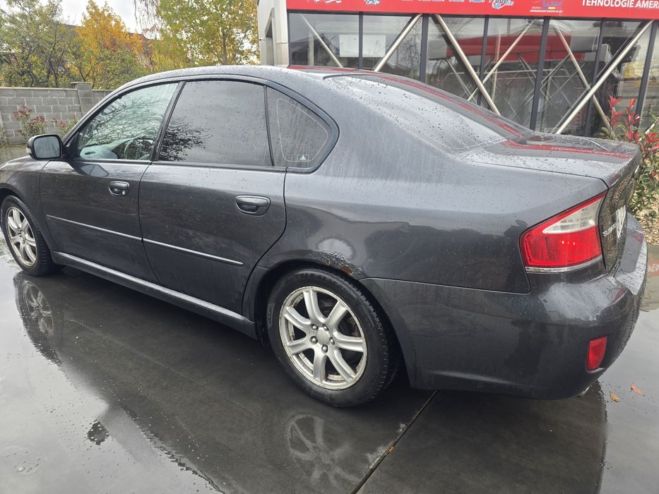 Subaru Legacy 2007 2.0R