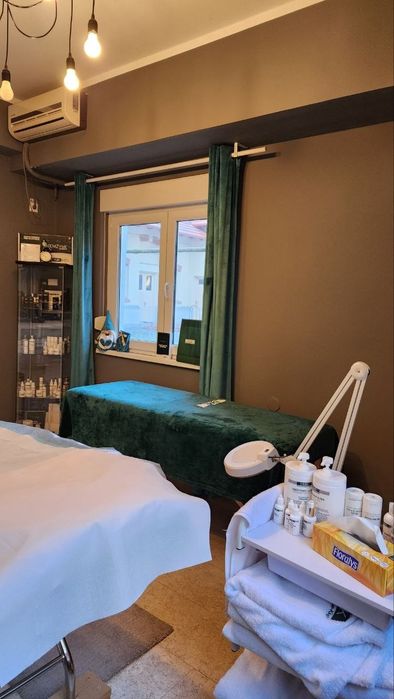 Camera de inchiriat in salon