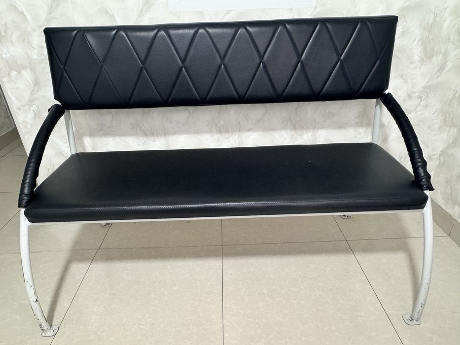 Медтехника медоборудование кушетка шкаф стол двери кондиционер