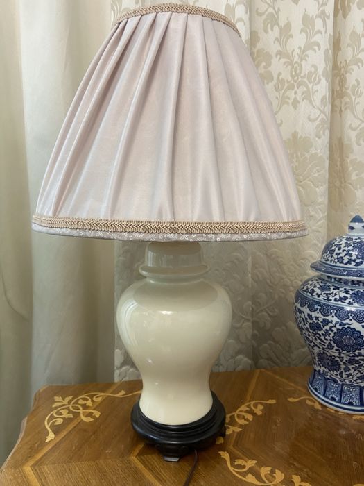 Светильник настольный винтажный