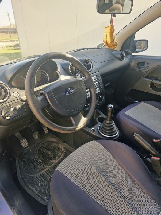 Vand Ford Fiesta