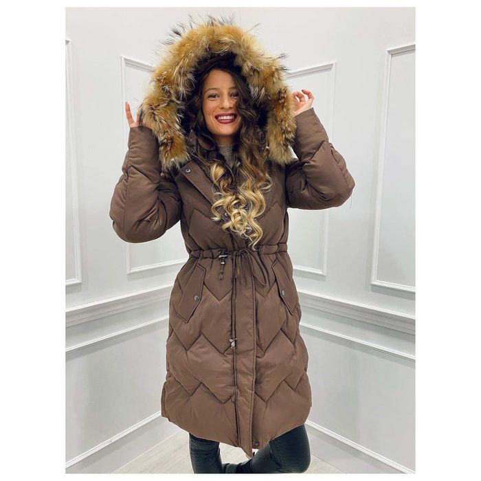 Зимно яке в кафяво с естествен пух на качулката