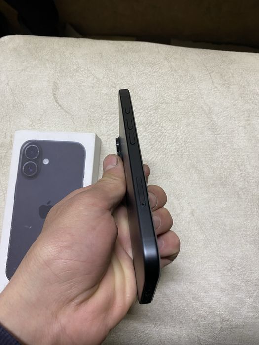 iphone 16.