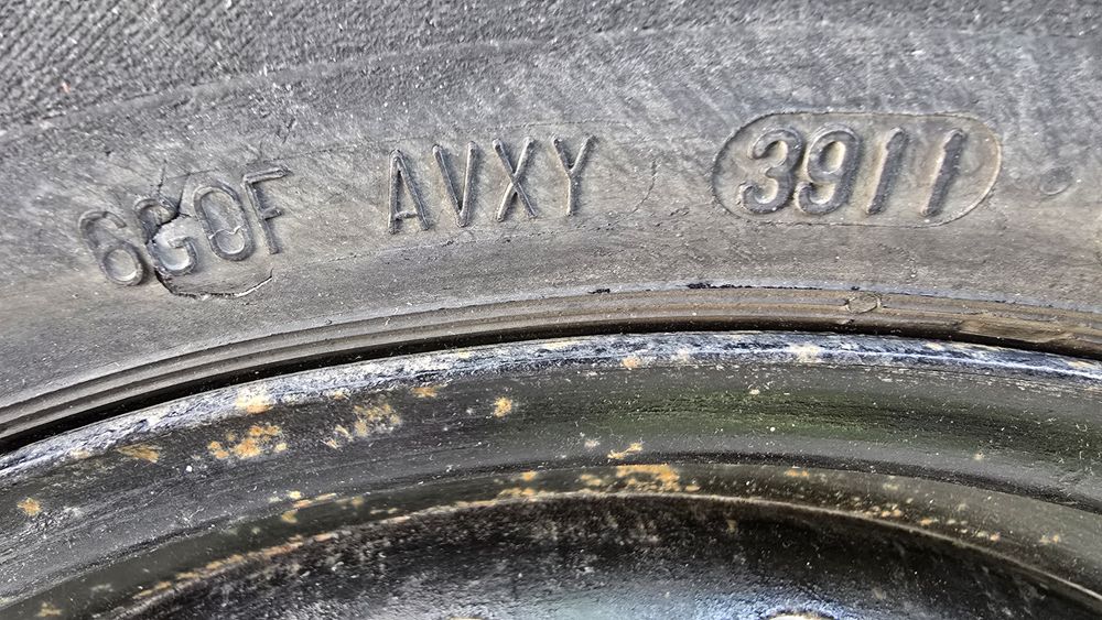Зимни гуми Continental 205/55/16 dot 3911