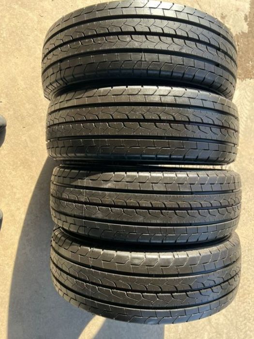 vând 4 anvelope 215/70/15 C bridgestone de vară noi