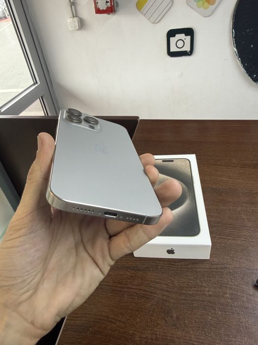 Vand Iphone 15 Pro Max 256Gb Full box