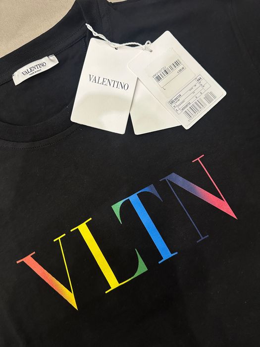 Оригинална мъжка тениска Valentino