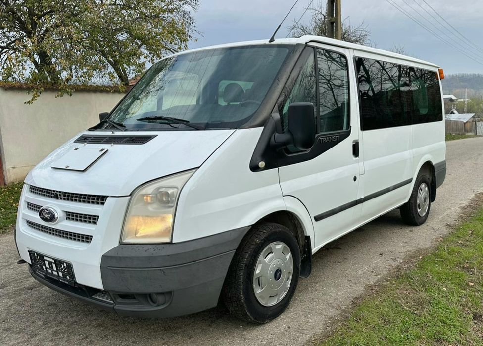 Ford transit/2012/klimă/9 locuri