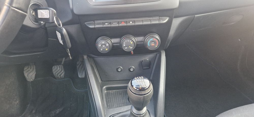 Vand Dacia Duster an 2022