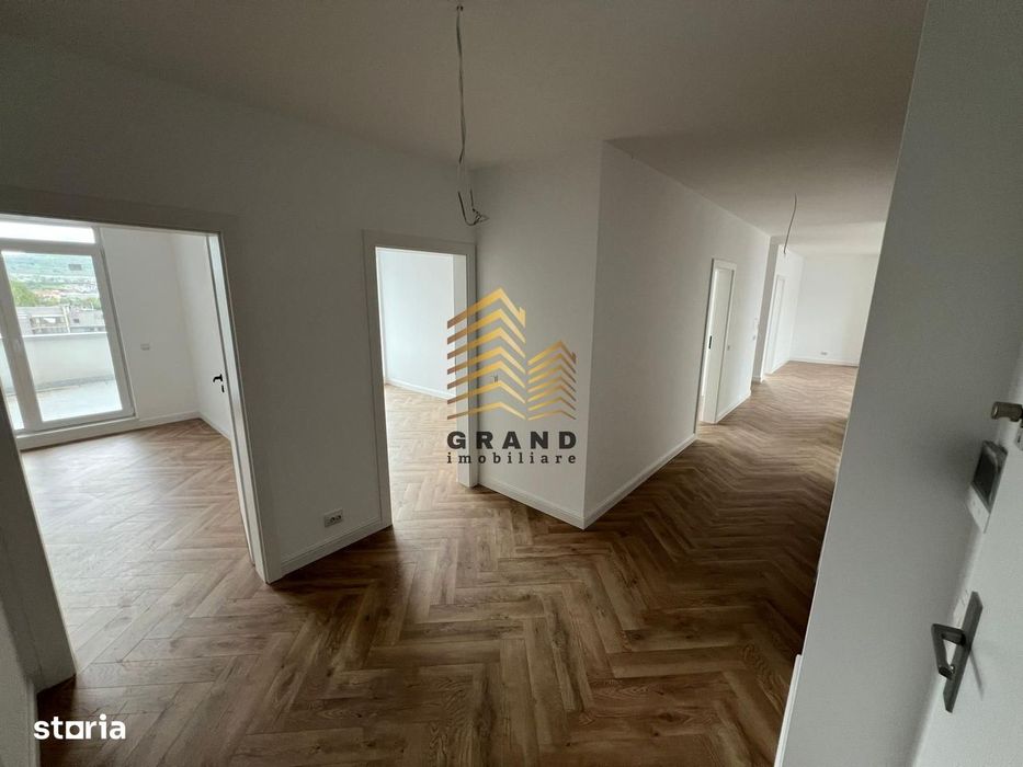 Apartament ~ Decomandat ~ De Vanzare