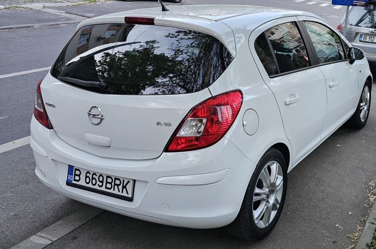 Opel Corsa 1.2 Benzina+GPL