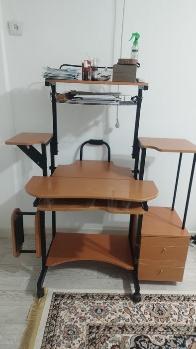 Компьютерный стол