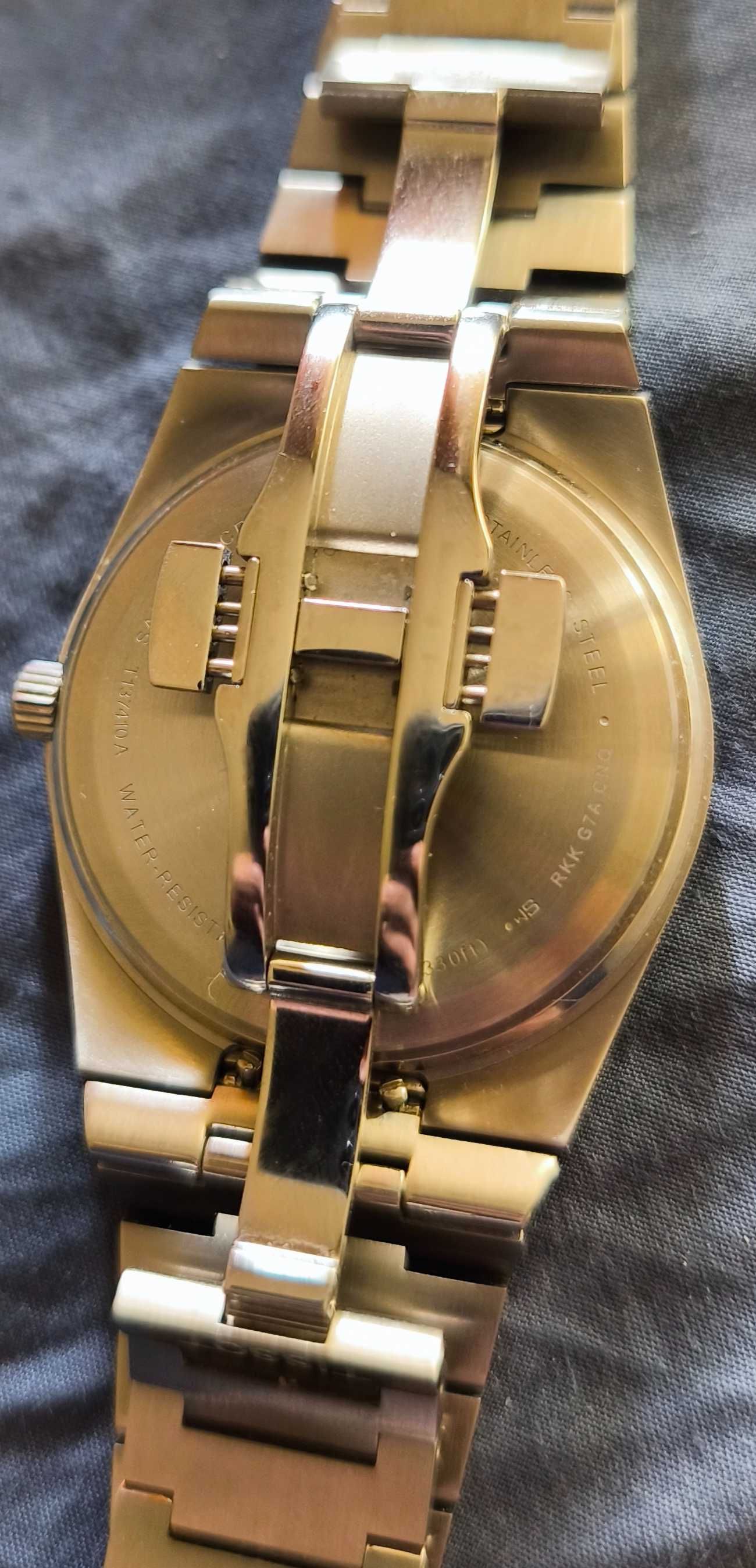 Тисо Tissot PRX 40mm – Swiss Made - Швейцарски часовник, като нов