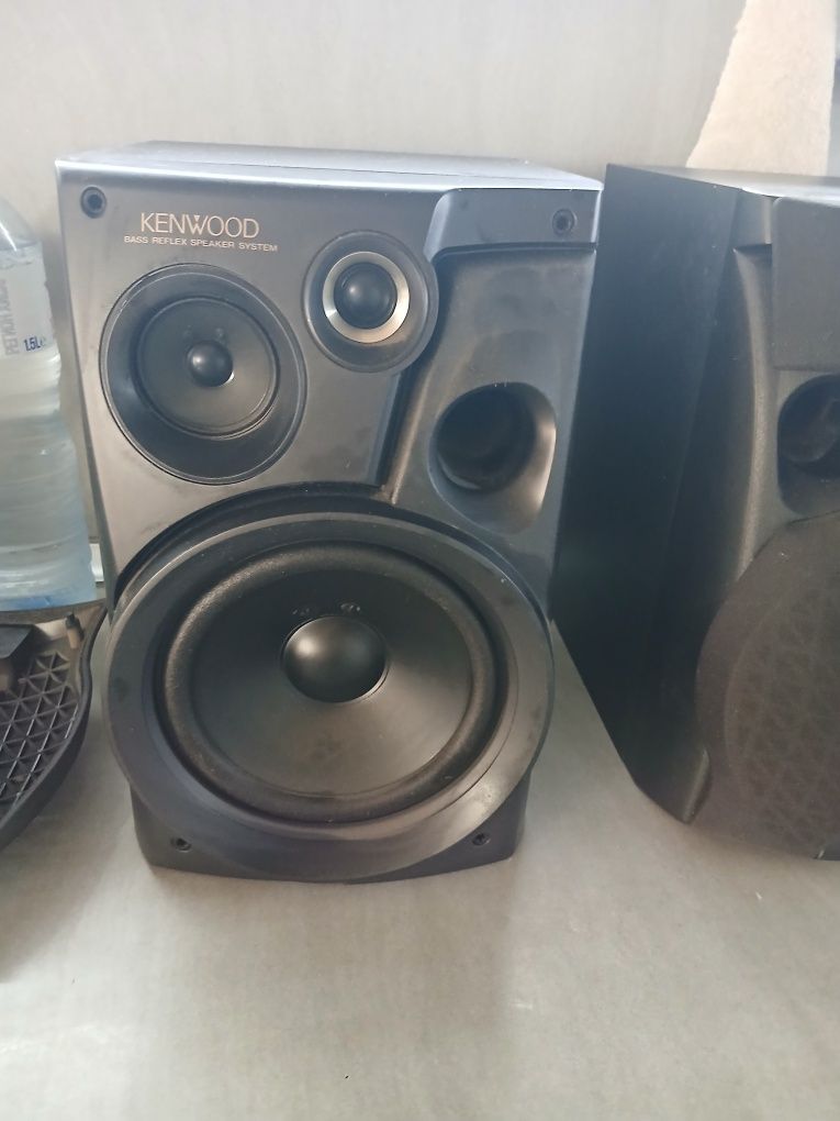 Тонколони,100w,четирилентови,черни ,8 ома.