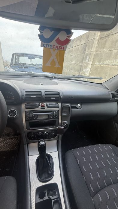 Mercedes-benz c180 cl203