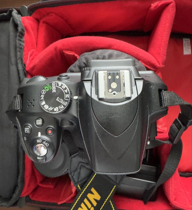 Aparat foto DSLR Nikon D3300 + 2 obiective