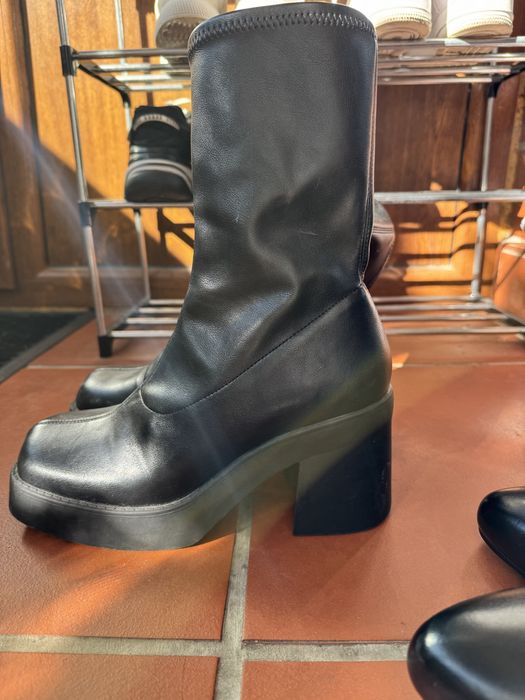 Steve Madden боти