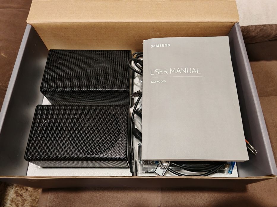 Безжични задни високоговорители Samsung SWA-9000S