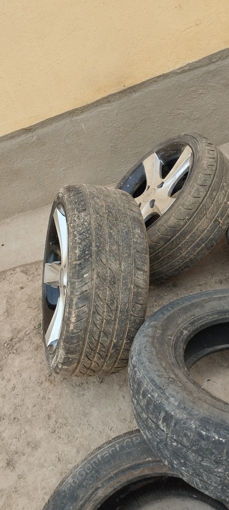 Сакадиска сотилади размер R16