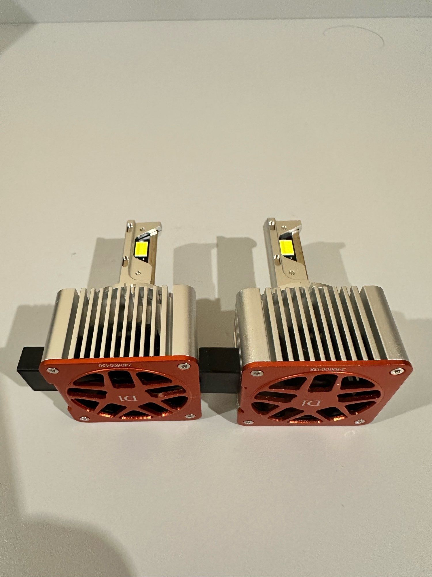 Set becuri led D1s ,D2 s ,D3s, D5s canbus