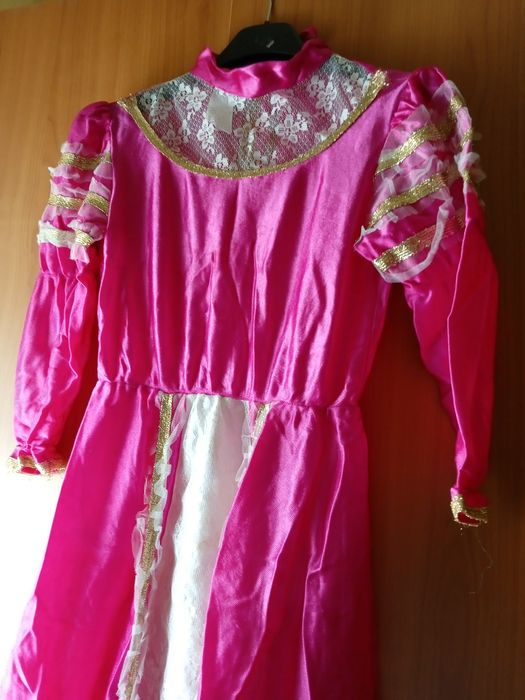 Costum carnaval , serbare , prințesa