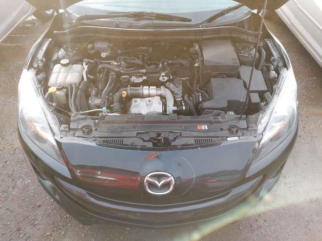 Set fete usi Mazda 3 2013 HATCHBACK 1.6 D