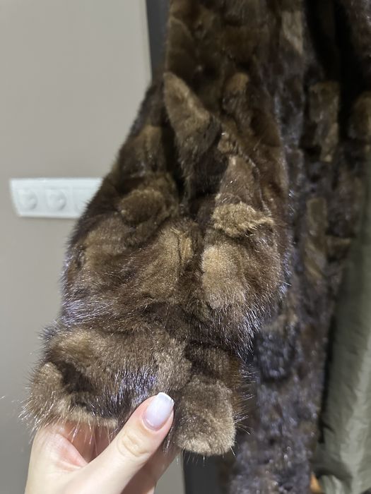 Палто от естествен косъм, дълго, цветът е кафяв М/Л размер