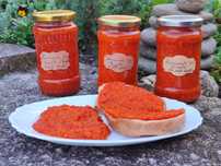 Zacuscă delicioasă din Țara Călatei - rețetă autentică locală