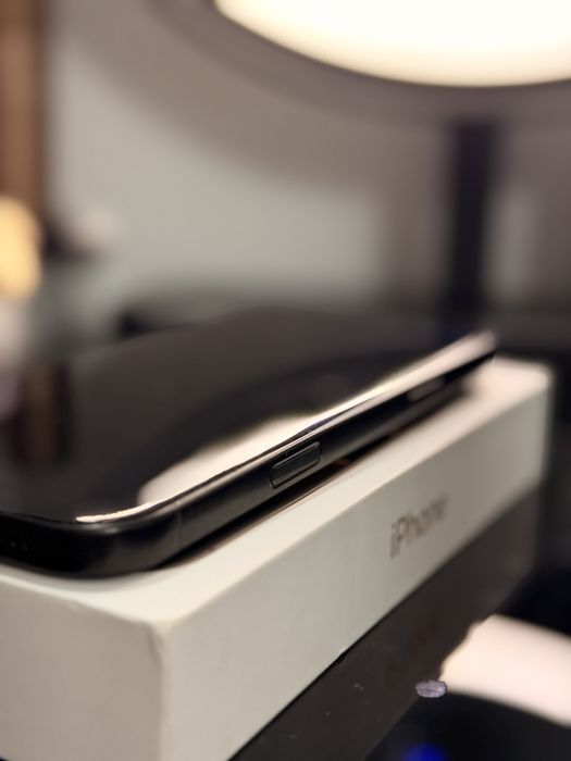 Iphone/16 Pro Max/Black/256 gb/94% viata bateriei/10/10