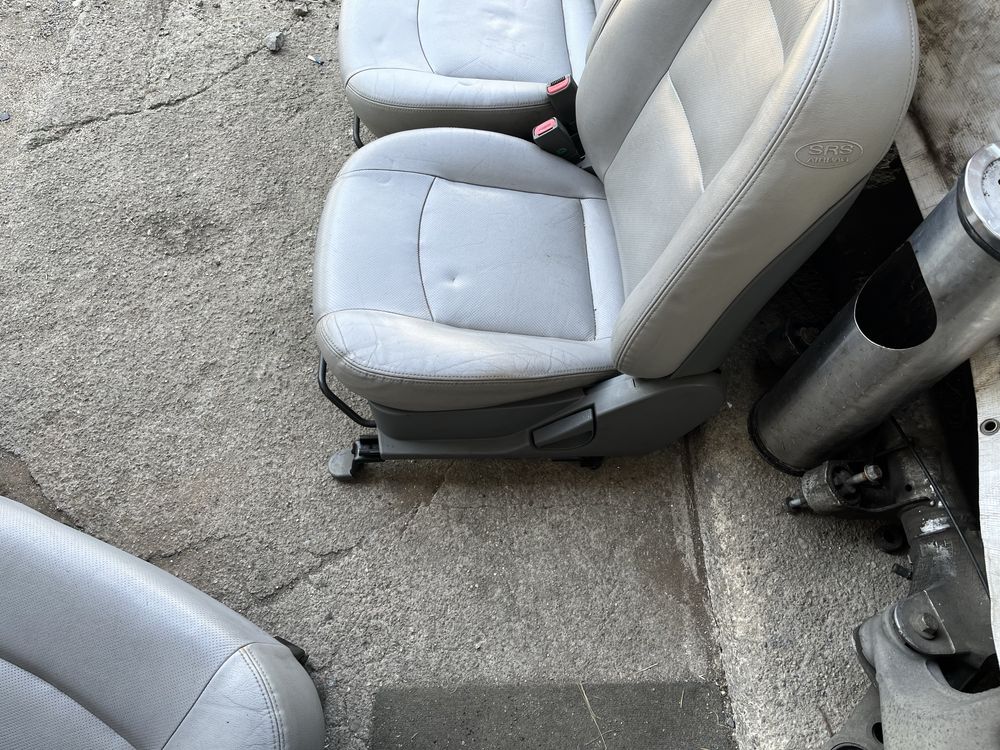 Interior scaune si bancheta piele hyundai santa fe an 2001-2006