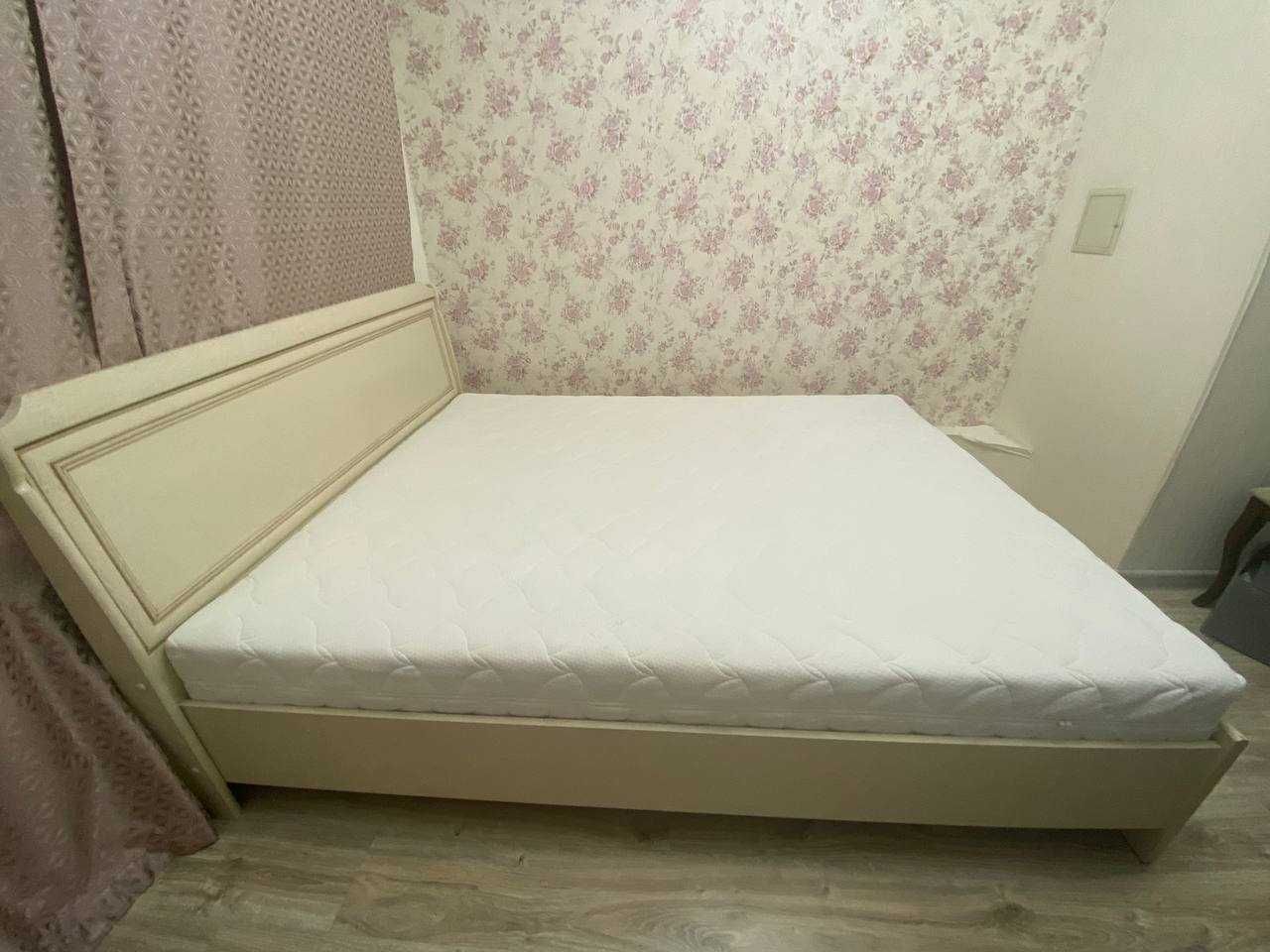Удобная двухместный   белорусская кровать "Нинель"