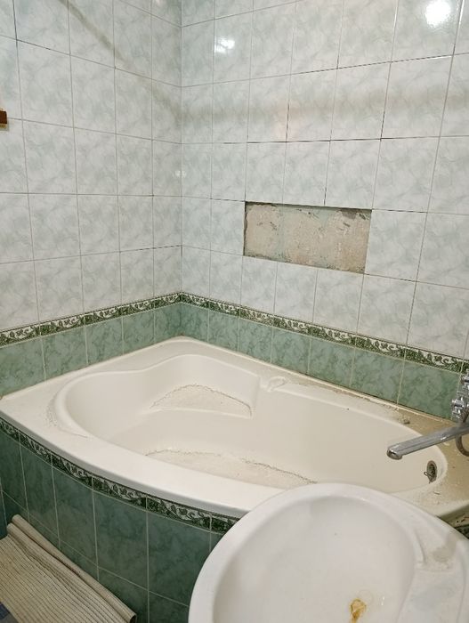 Срочно 3 хоналик арзон нархда сотилади.