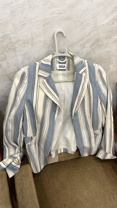 Продам Пиджак состояние хорошее