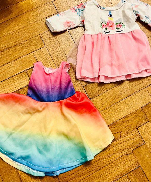 Baby Born, Bebe fetiță interactivă cu hăinuțe și accesorii