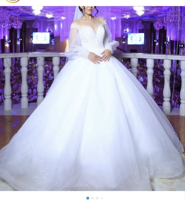 Свадебное платье