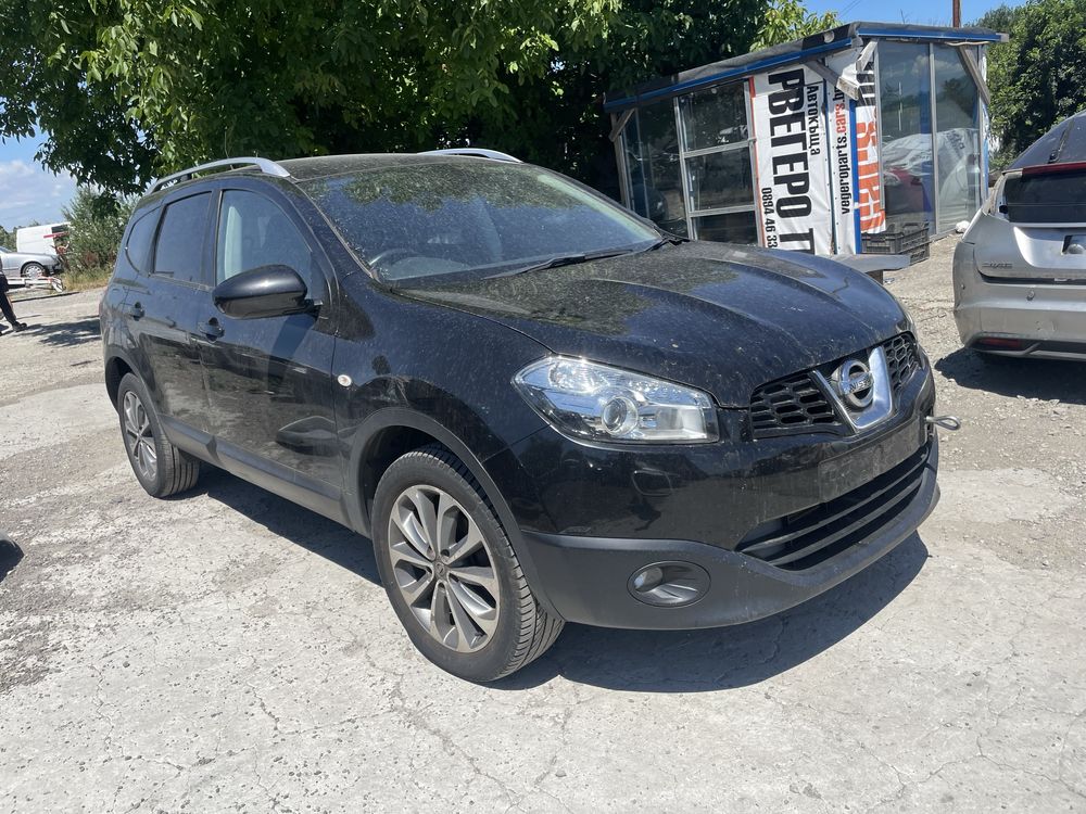 Nissan Qashqai +2 на части Нисан Кашкай +2