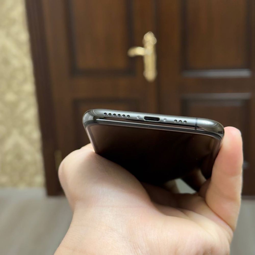 Iphone 11 pro 64 gb 70% srochna